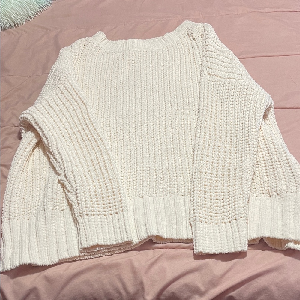American Eagle Outfitters Cream Knit Sweater